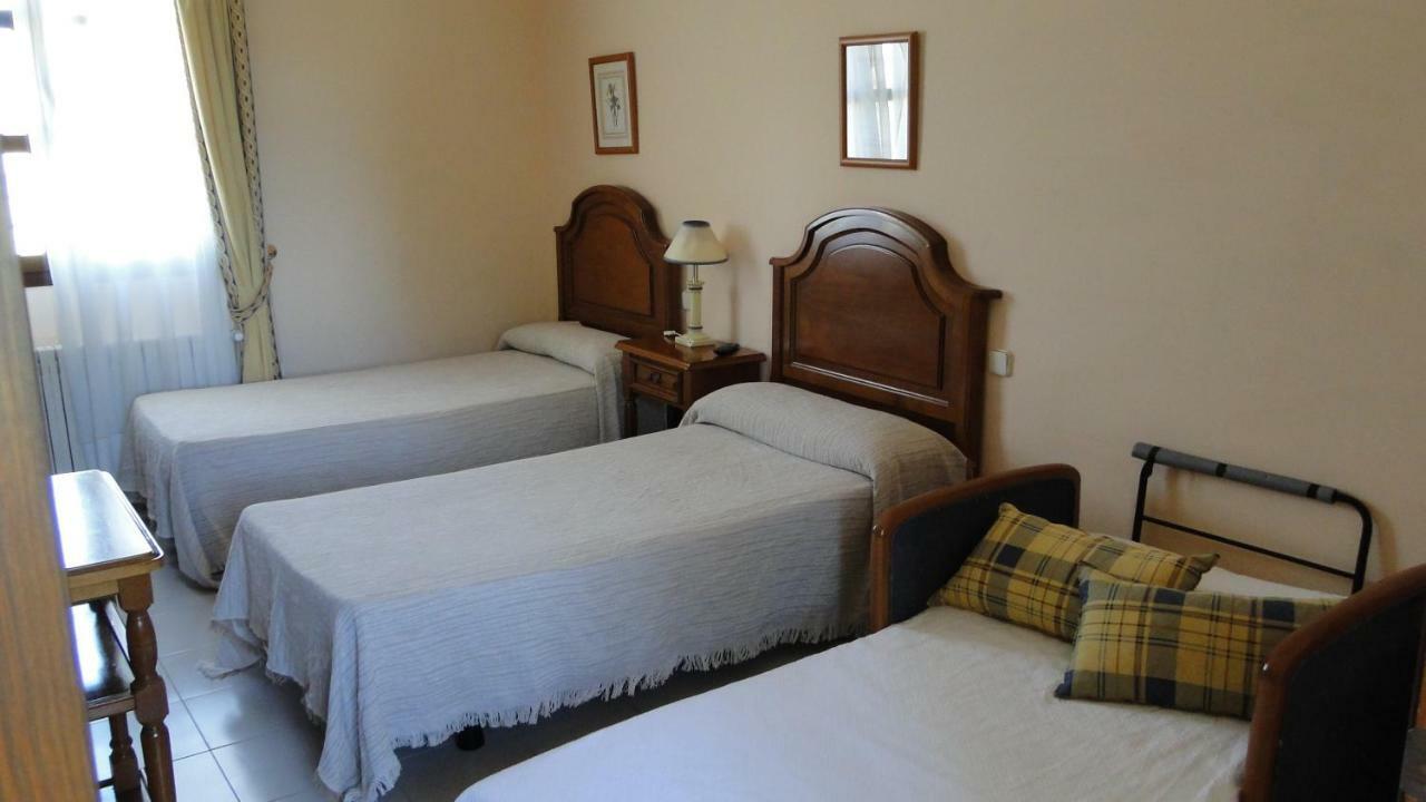 Hostal Las Paneras Ávila Exterior foto
