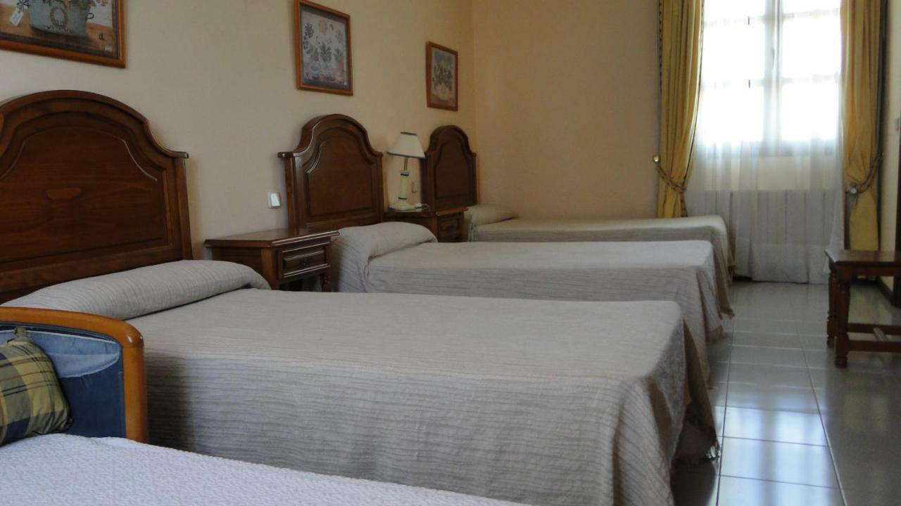 Hostal Las Paneras Ávila Exterior foto
